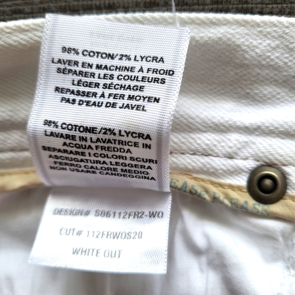 Habitual Straight Leg White Jeans Size 28 - Picture 14 of 16